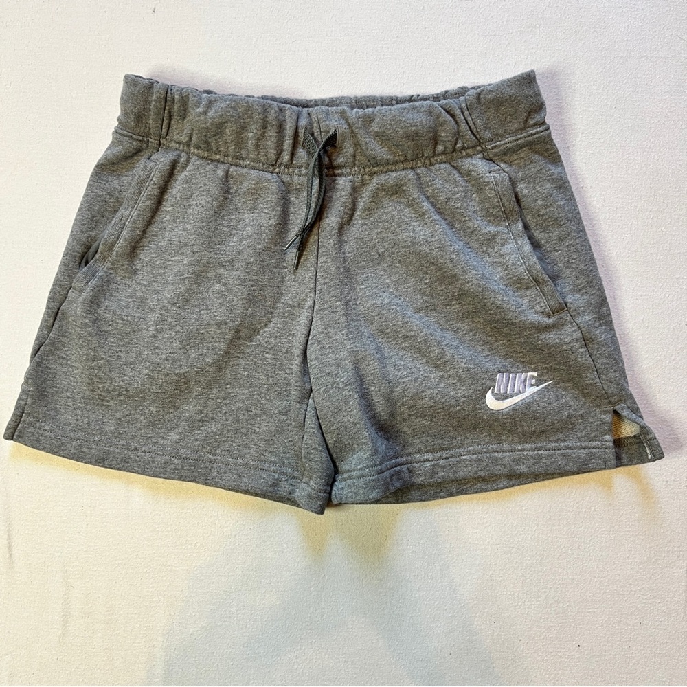 Nike Gray Sportswear Club French Terry Shorts Girls‎ Large